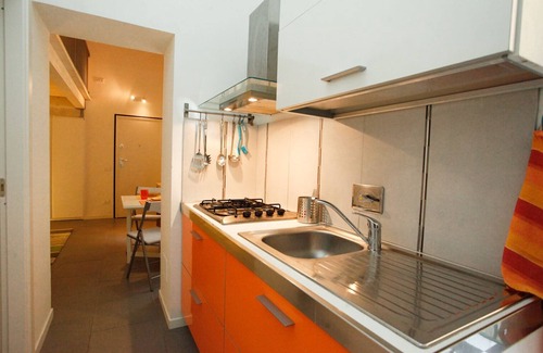 Sallustiano Apartment | FEW MENUTES TO SPANISH STEPS AND FONTANA DI TREVI