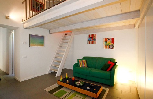 Sallustiano Apartment | FEW MENUTES TO SPANISH STEPS AND FONTANA DI TREVI