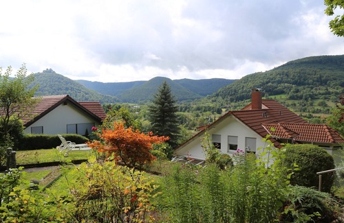 Bad Urach Apartment | Fewo Ermstal, 63qm, 1 Schlafzimmer, max. 4 Personen