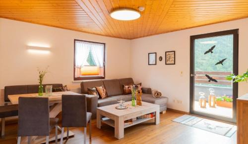 Oberschoenau Apartment | Fewo Kohlenbach