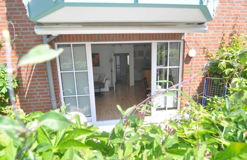 Niendorf Apartment | FeWo ostseele - Sunny (south-facing terrace) - Sunny, relax on the south-facing terrace