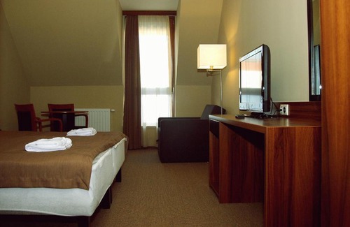 Zalaszentgrot Bed & Breakfast | Fiáker Panzió