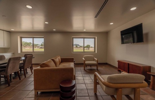 Fort Davis Apartment | Field House 2 at High Frontier