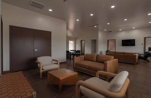 Fort Davis Apartment | Field House 3 at High Frontier