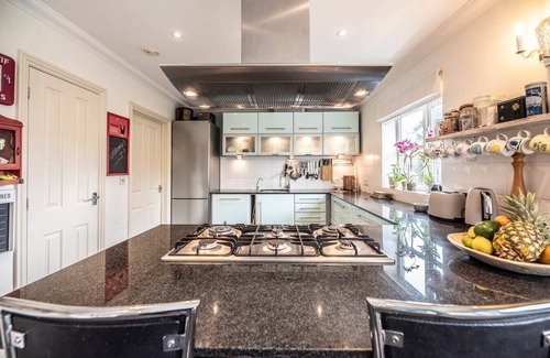 Wrentham Apartment | Field View, 4 Palmers Lane, Wrentham