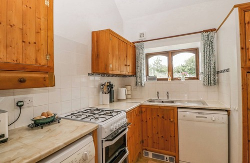 Mortimers Cross Cottage | Fieldfare