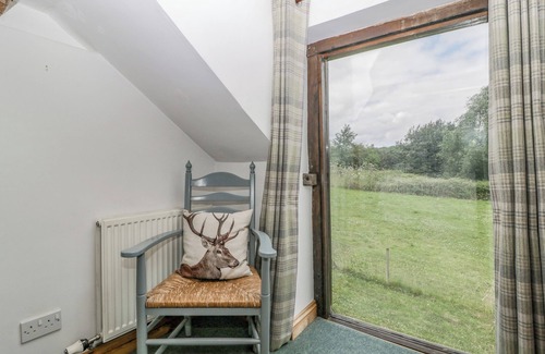 Mortimers Cross Cottage | Fieldfare