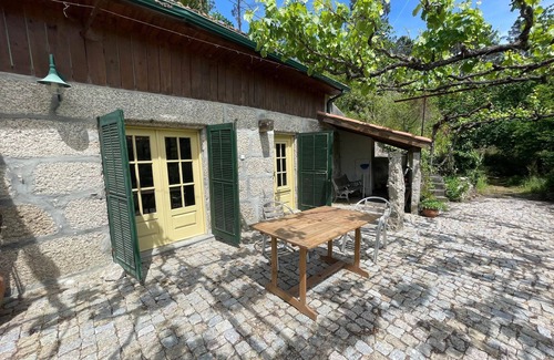 Fridao House | Fig Tree Cottage (1 Bedroom,Sleeps 2)