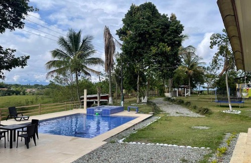 La Tebaida House | FINCA CORCEGA