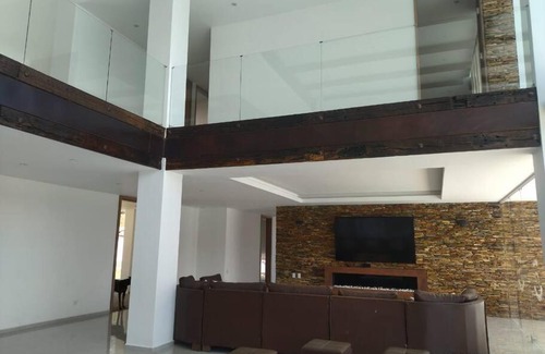 Copacabana Apartment | Finca de Lujo cerca de Medellín