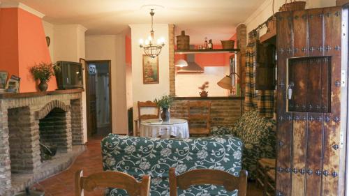 Aroche House | Finca Ecológica Morera