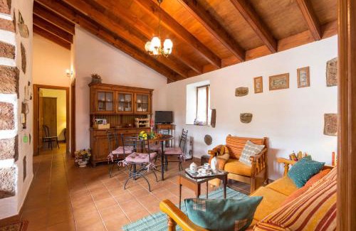 Tejina Apartment | Finca El Picacho Apartments in the countryside 2 Km from the beach