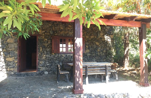 Icod de los Vinos Cottage | Finca la Chirita - For hikers, starry nights