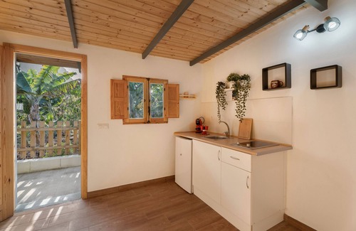 Garachico Villa | 'Finca Oasis Samuel' with Mountain View, Shared Terrace and Private Garden
