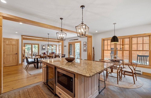 Wilmington House | Find your escape at The Coldbrook House, Mt. Snow