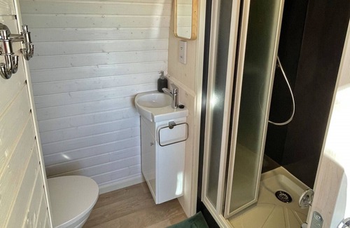 Widegates Ski Chalet | Finest Retreats | Proper Job Cabin