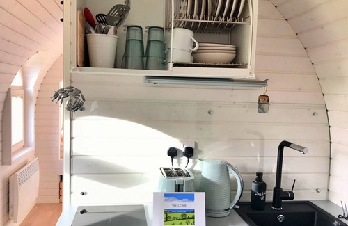 Looe Ski Chalet | Finest Retreats | The Pilchard Cabin
