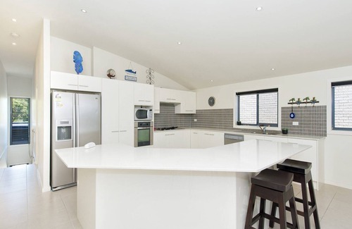 Fingal Bay House | Fingal Surf & Sand, 14A Pacific Drive- Modern, 2-storey duplex between bushland and the beach