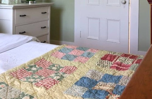 LaHave Cottage | Finnigan's Landing