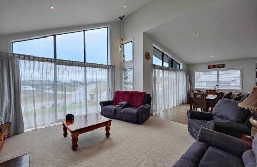 Te Anau House | Fiordlands Finest