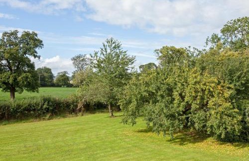 Sugnall House | Fir Tree Cottage