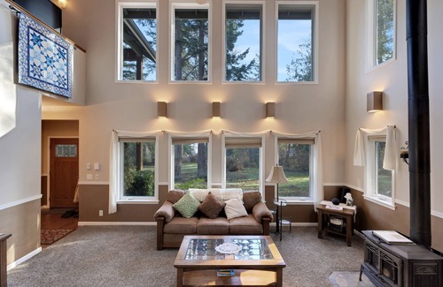 Lummi Island House | Fire pit, On-Site Hiking. Private, Calm, Quiet and Peaceful
