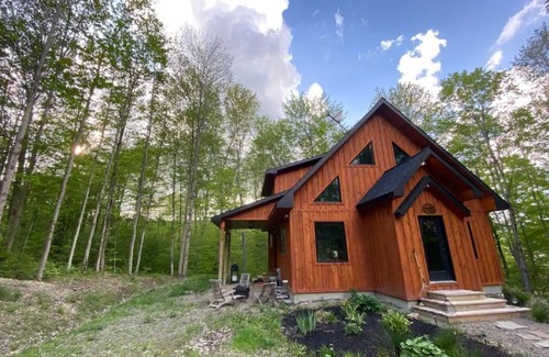 Great Valley Ski Chalet | Firefly Chalet in Ellicottville, NY