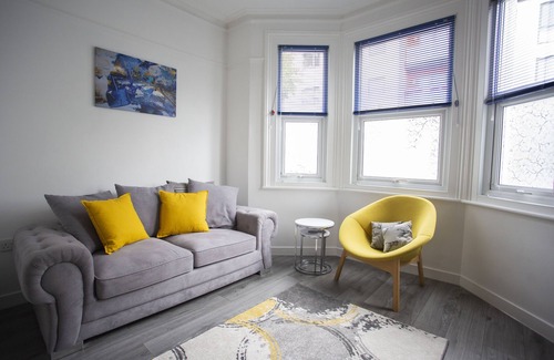 Westcliff-on-Sea Apartment | First class apartment, prime location