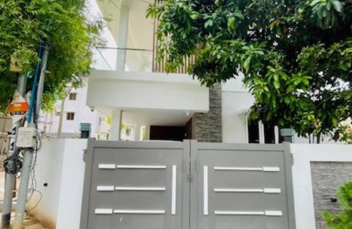 Coimbatore Apartment | First Floor Apartment in the Villa for family stay