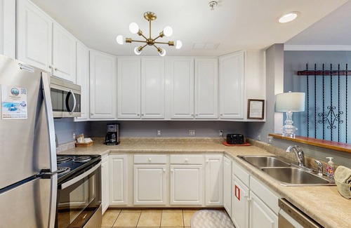 Folly Beach Villa | First-floor villa w/beach and ocean views from spacious balcony