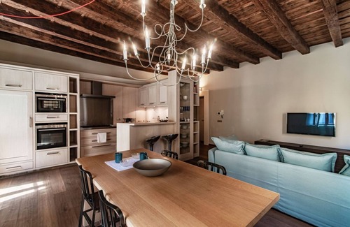 Como City Centre Apartment | First - My Home in Como