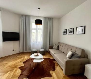 Gohlis-Mitte Apartment | FirstClass 2R Apartment in Leipzig