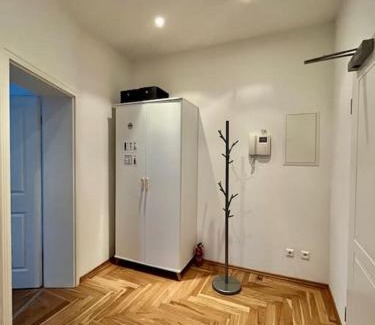 Gohlis-Mitte Apartment | FirstClass 2R Apartment in Leipzig