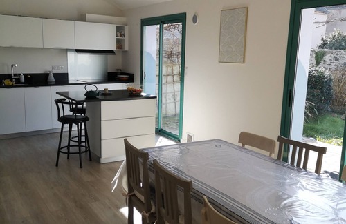 Treboul House | Fisherman's cottage, 200 metres from the sea
