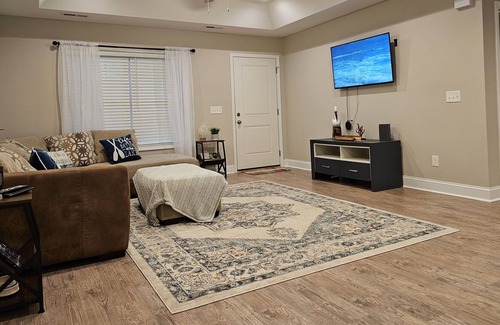 Manning House | Fishing and boating within Walking distance to Lake Marion