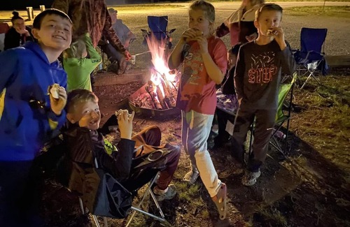 Cassville Cabin | Fishing & golfing getaway-Cabin 14