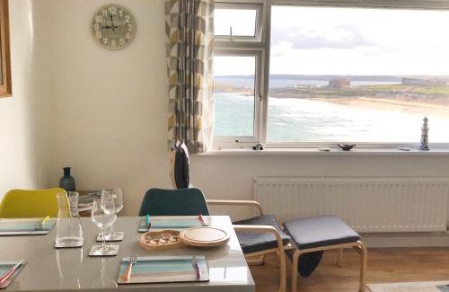 Newquay Apartment | Fistral Surf