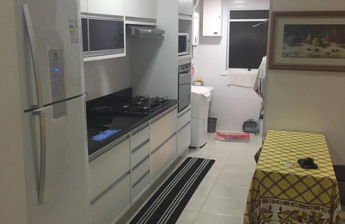 Pitangueiras Apartment | Fit with Gourmet Balcony, 150m from the beach, 3 bedrooms with air, pool and barbecue