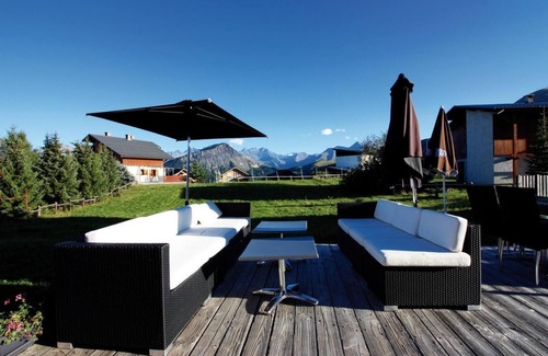 La Toussuire Apartment | Fitness, swimming pool, sauna, hammam, terrace, balcony, tv, ski locker, 40m², La Toussuire