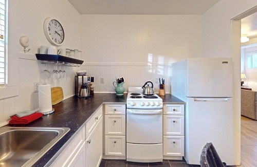 Gearhart Apartment | FITZGERALD`S COTTAGE NORTH at Gearhart Beach - Two Blocks to Beach PET FRIENDLY
