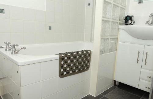 Welsh Frankton House | Fitzwarine House Whittington