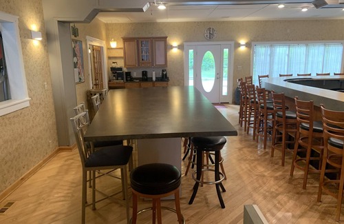 Powers Lake House | Five star resort on POWERS LAKE LAKEFRONT; SLEEPS 30+;