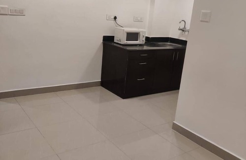Ekkatuthangal Hotel | Five Stones By Earth Hotel Ekkatuthangal Guindy