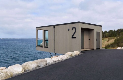 Herdla Cabin | Fjord Suite 2 l Premium Exp l 40min from Bergen
