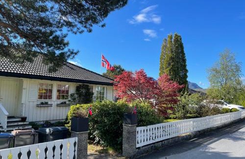 Hoyanger House | Fjordhus