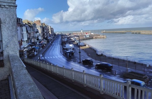 Le Treport Apartment | FLAB'MARIN RENT A 1 MINUTE OF THE BEACH FOOTS classified 2 stars