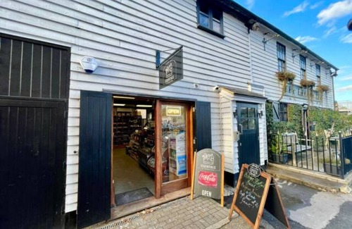Bishop's Stortford Apartment | Flat 8 Southside