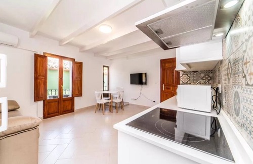 Old Town Apartment | Flat for 1-4 persons