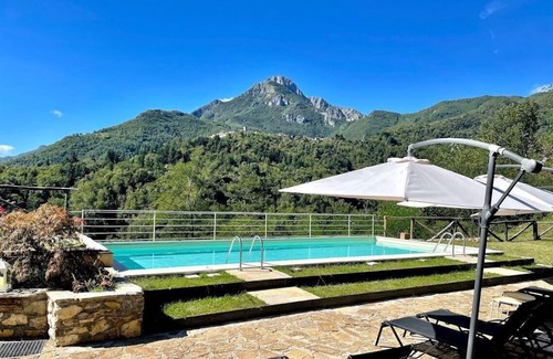 Vergemoli Apartment | Flat 'Huts 3' with water view