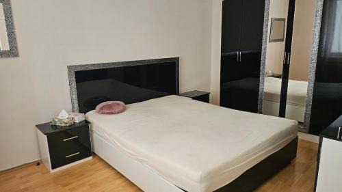 Banska Bystrica Apartment | Flat is located in the city center